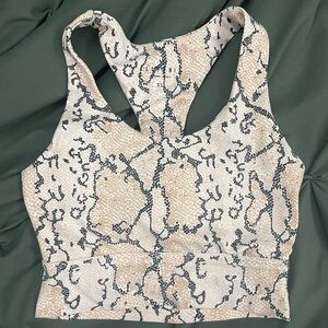 Snake skin top with removeable padding !